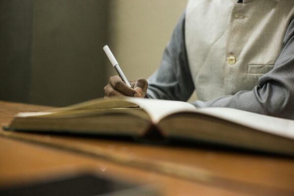 Fantasy Športy: Právne šedé zóny a vzorce návykového správania hráčov