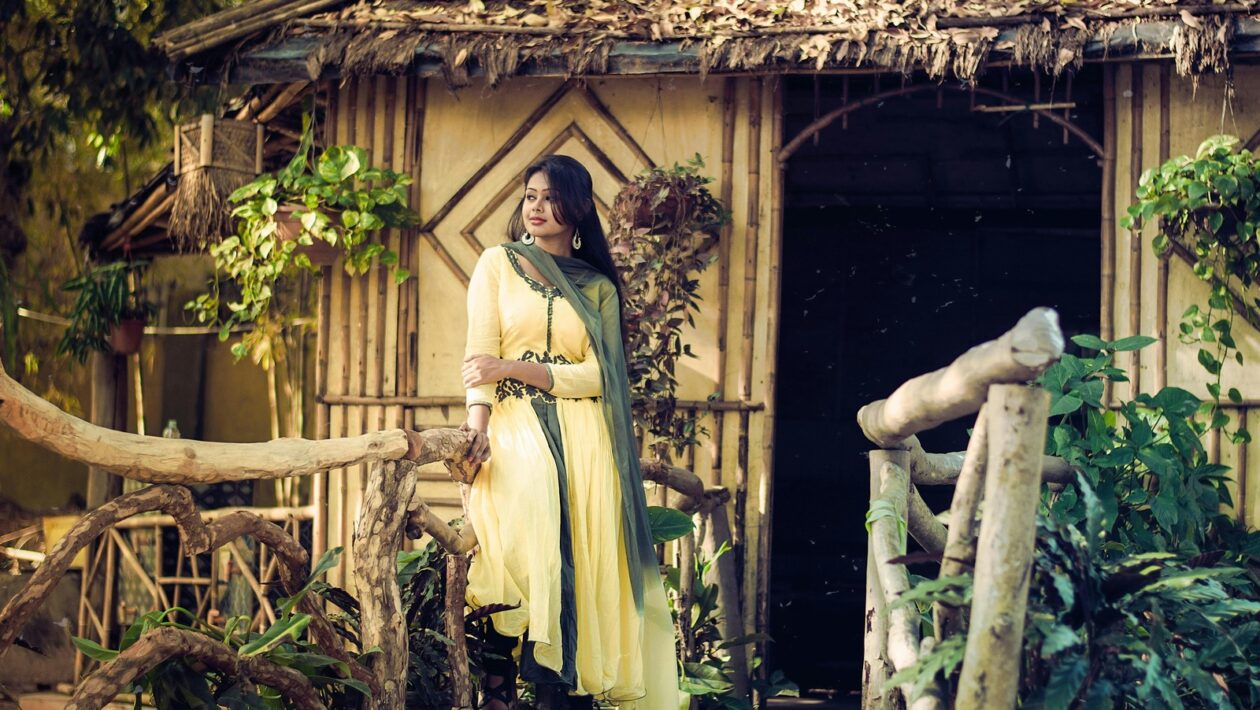 Deepfakes a nepravé profily: Detekcia a protokoly nahlasovania